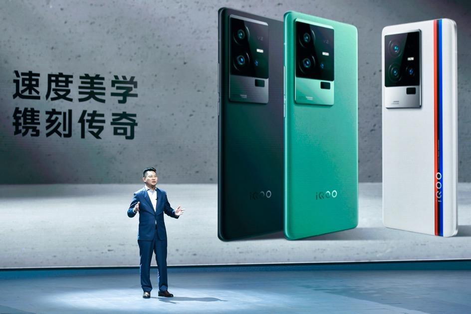 iqoo11直屏手机推荐,iqoo11曲屏值得入手吗