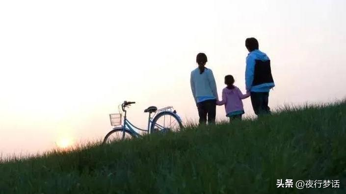 孩子被困车里父母拒绝砸窗户死亡,孩子被困车里妈妈拒绝砸窗户后续