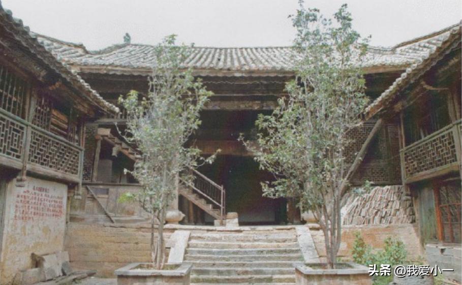 云南古建筑名单大全,云南古滇墓葬群