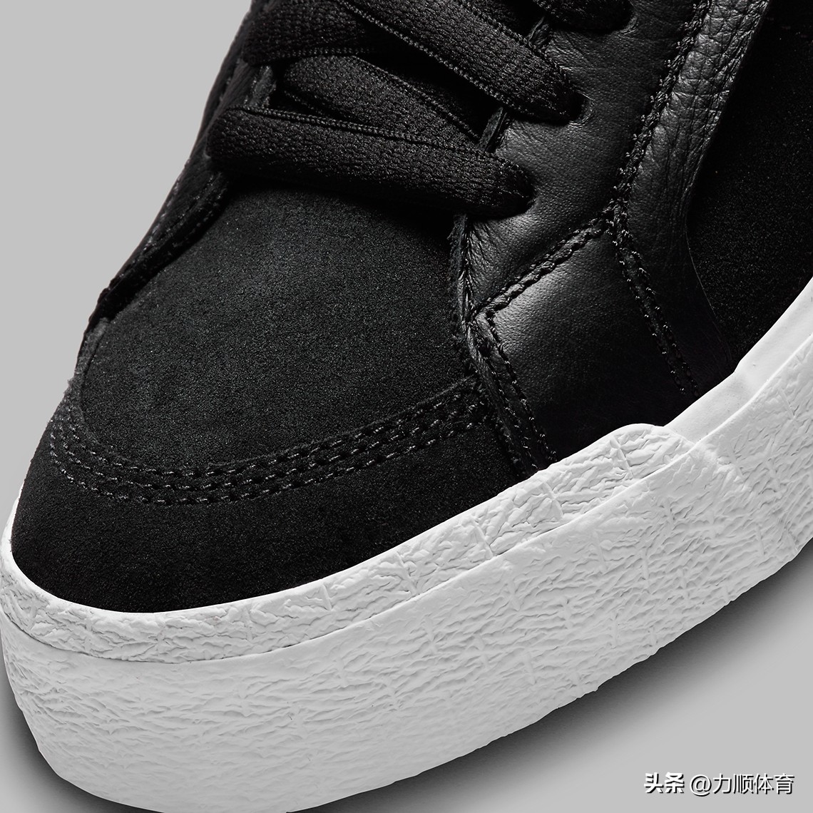 黑白nike容易穿坏吗,黑白nikesb板鞋