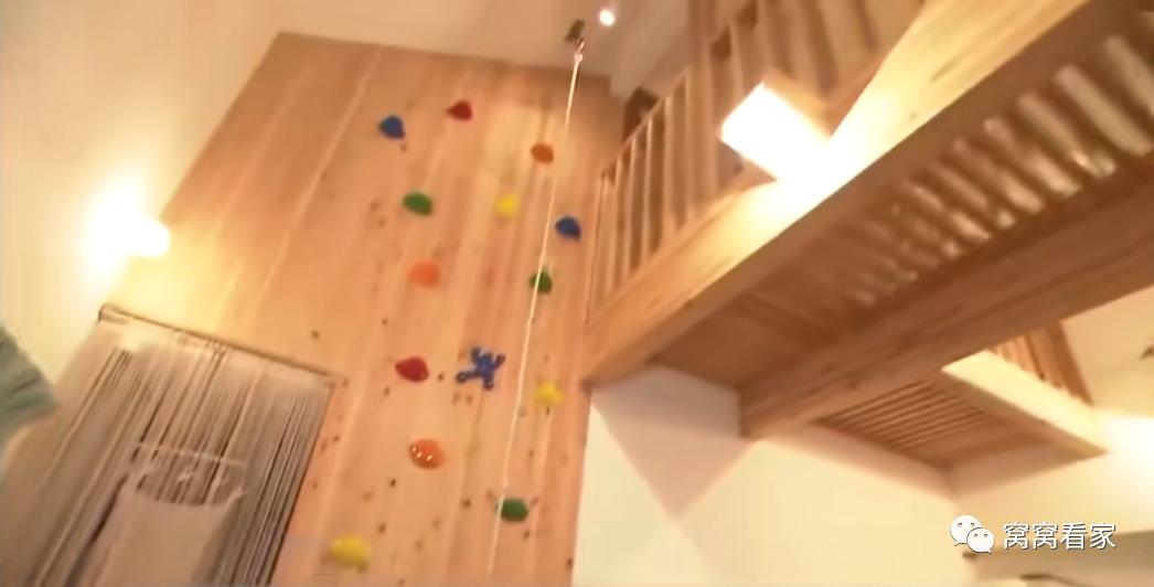 蜗居在16m²的小房子只为白嫖迪士尼烟花!一家四口家装7处机关