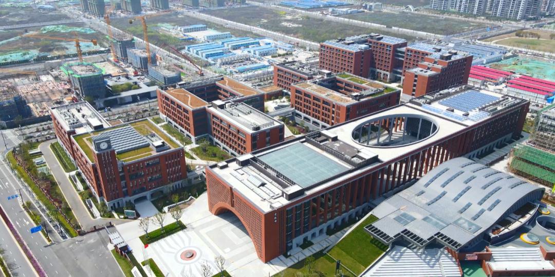 金基新睿樾府绕城,金基新睿樾府对比保利文华