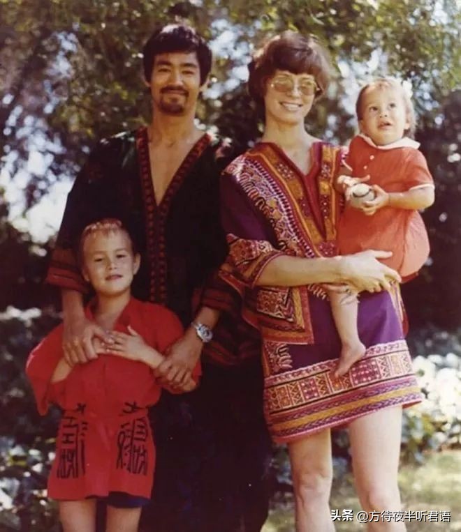 100张老照片见证世事沧桑,难得一见的老照片岁月是把杀猪刀