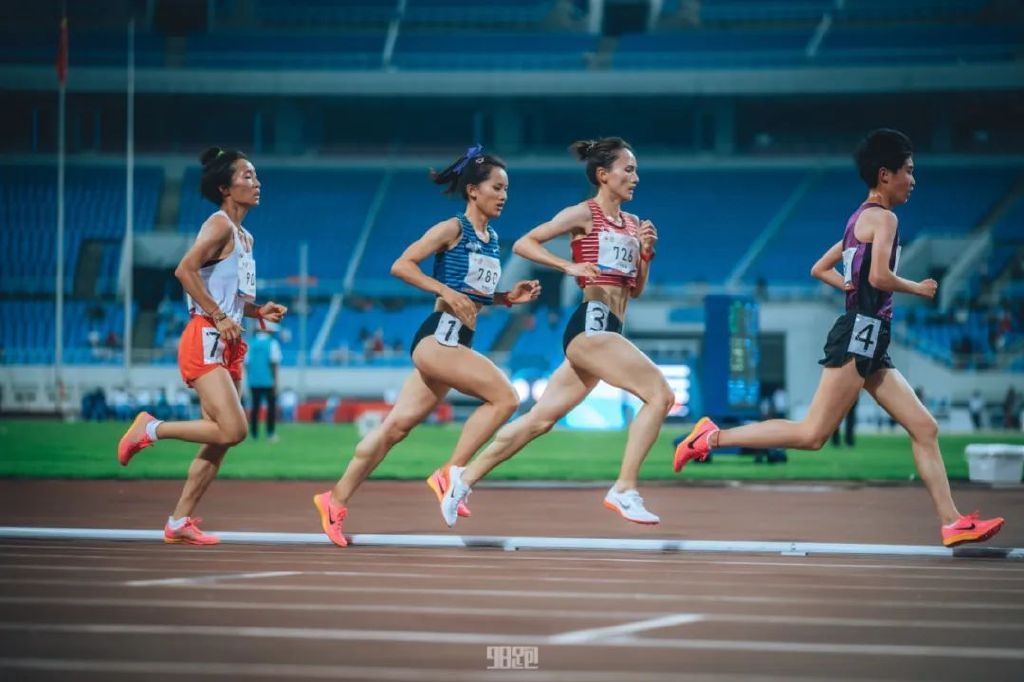 田径百米决赛亚运会,田径冠军奔赴“亚运会”