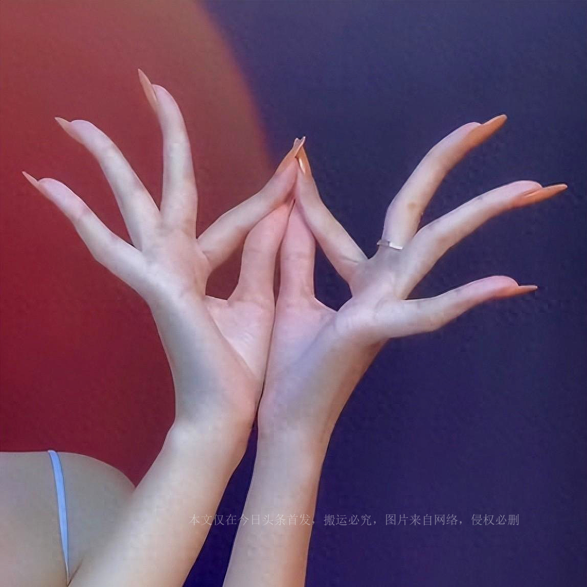 手——女人的第二张脸，“小丑手”太减分了