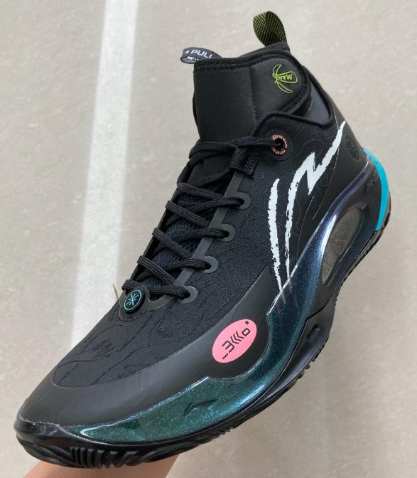 李宁新品！JB1代联名配色曝光，韦德幻影4被指抄袭，空袭9代崛起