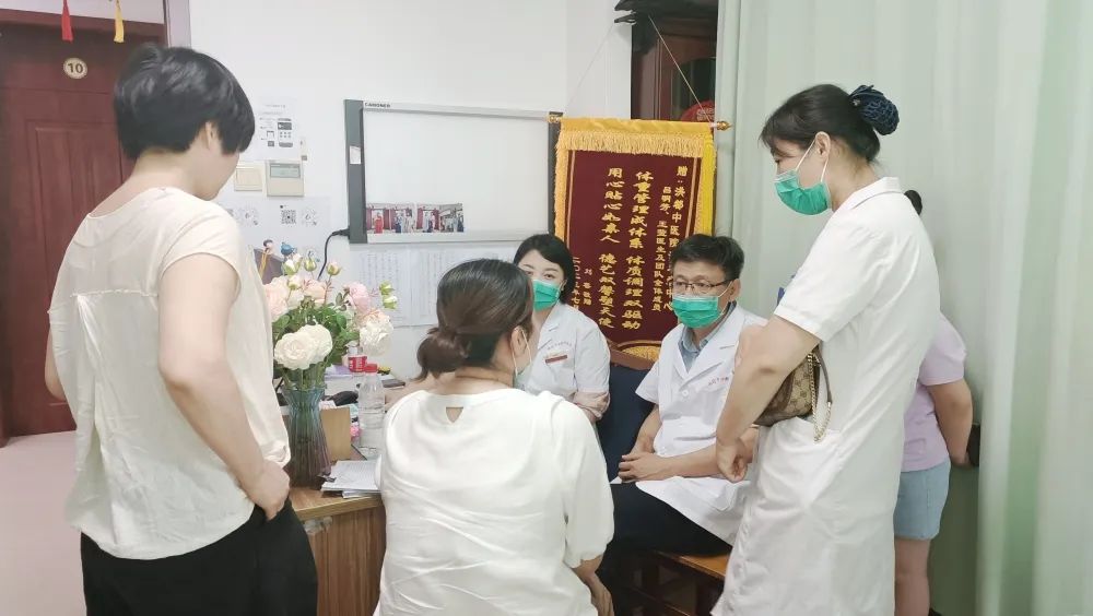 全国著名体重管理专家、广东省中医院谢长才教授定期坐诊南昌市洪都中医院！江西的肥胖患者就诊更方便了！