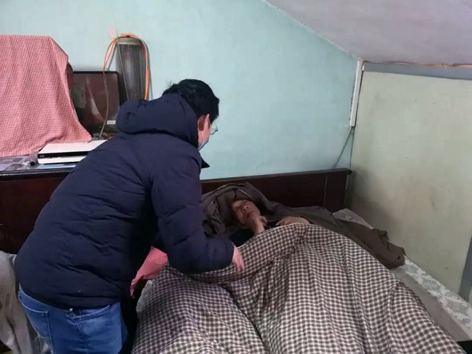 鏉窞鑰佹潨鑲濈檶鏅氭湡鎷掔粷鎵嬫湳,鑲濈檶鏅氭湡鑰佷汉鎷掔粷娌荤枟