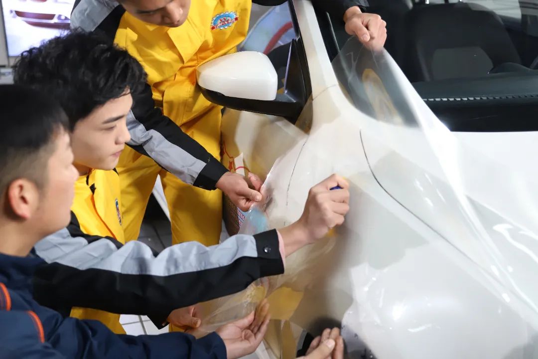 秋季如何给爱车做保养,天冷了给爱车做个保养