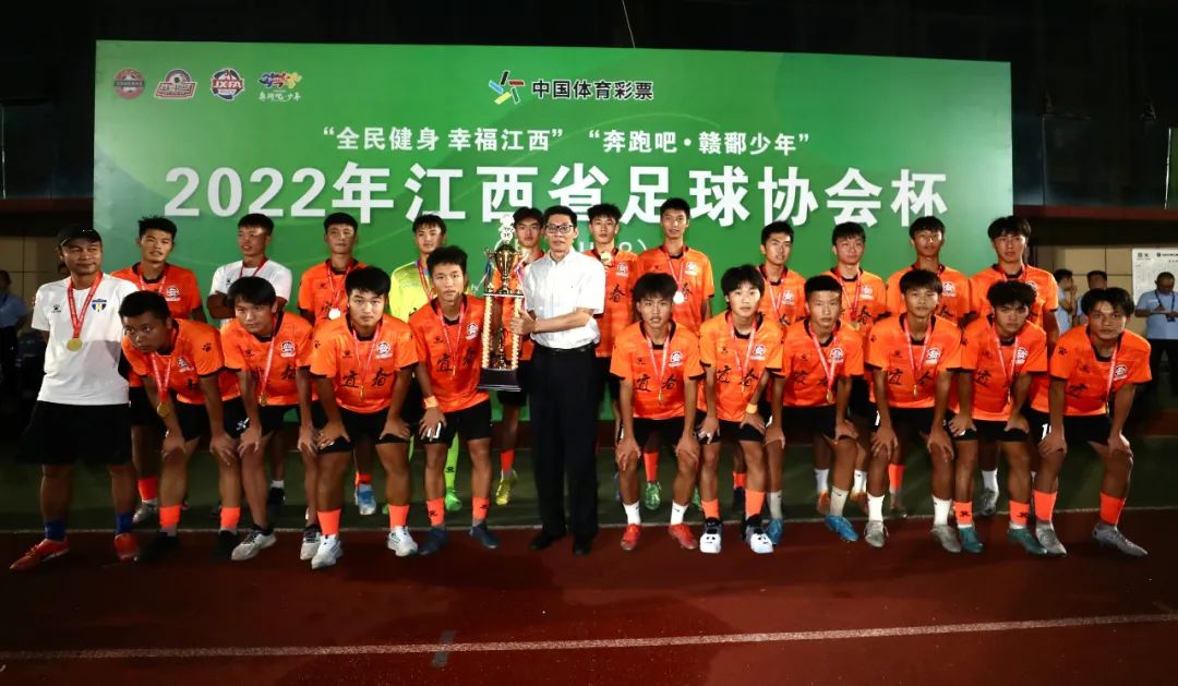 宜春龙舟队奖励金夺冠,宜春冠军