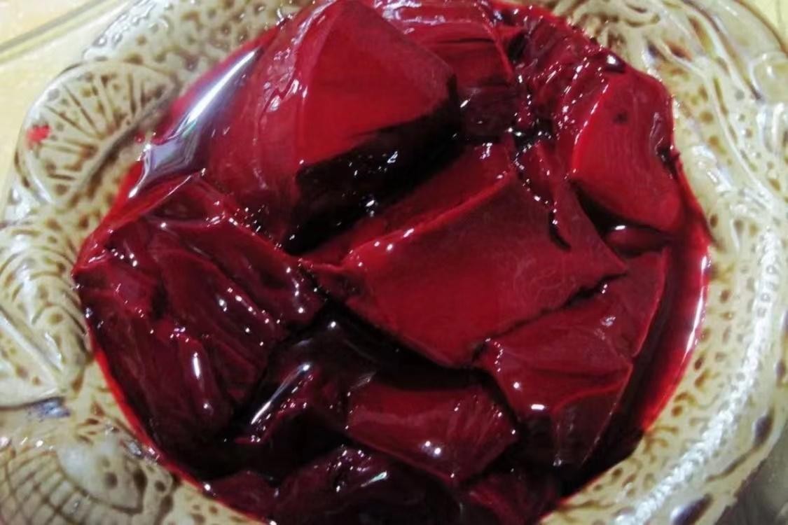 贵州6道“奇葩”美食，被本地人当成宝，外地人直摇头，快来看看