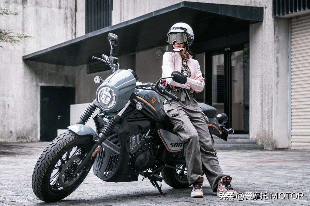 香帅苍云500max对比cm500,苍云500对比香帅650哪个好看