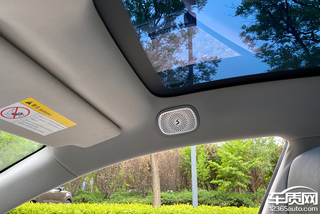 2022款哪吒S试驾视频,2022款哪吒S测评