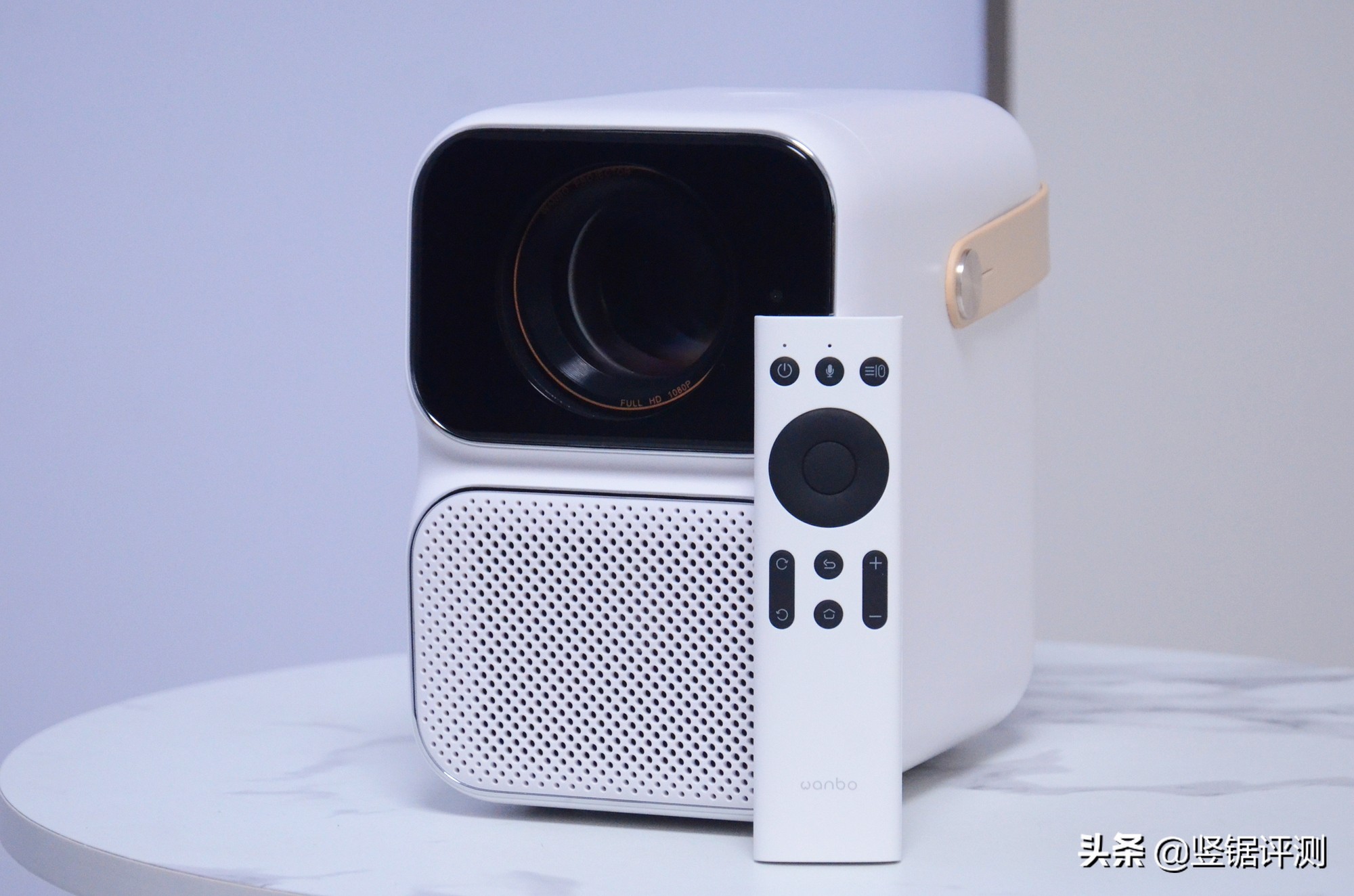 千元极米投影仪,千元价位智能投影仪