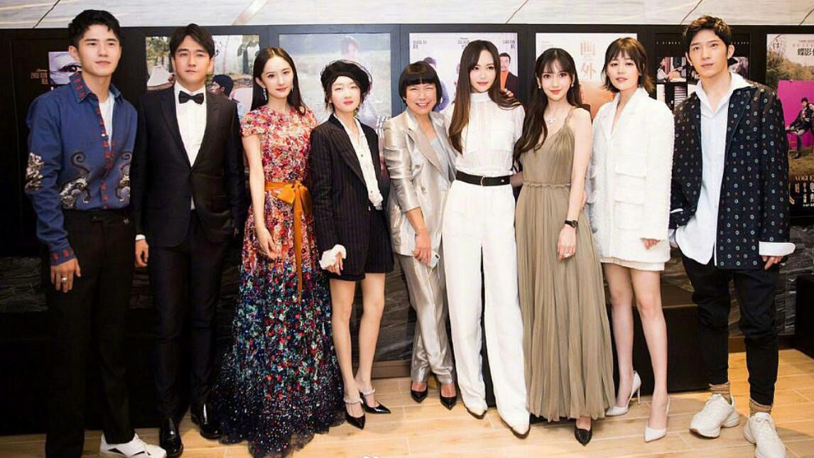 杨幂私下究竟可以有多拼,杨幂人品怎样