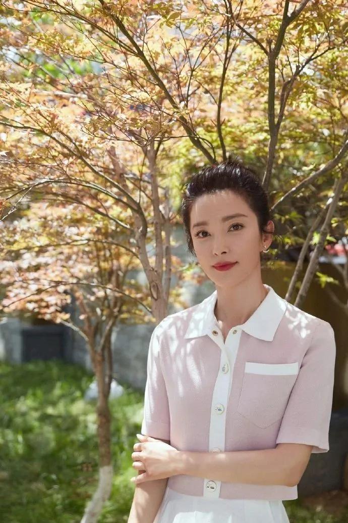 好物之走进巴黎丨从Maje开始，像法国女人一样优雅地活着