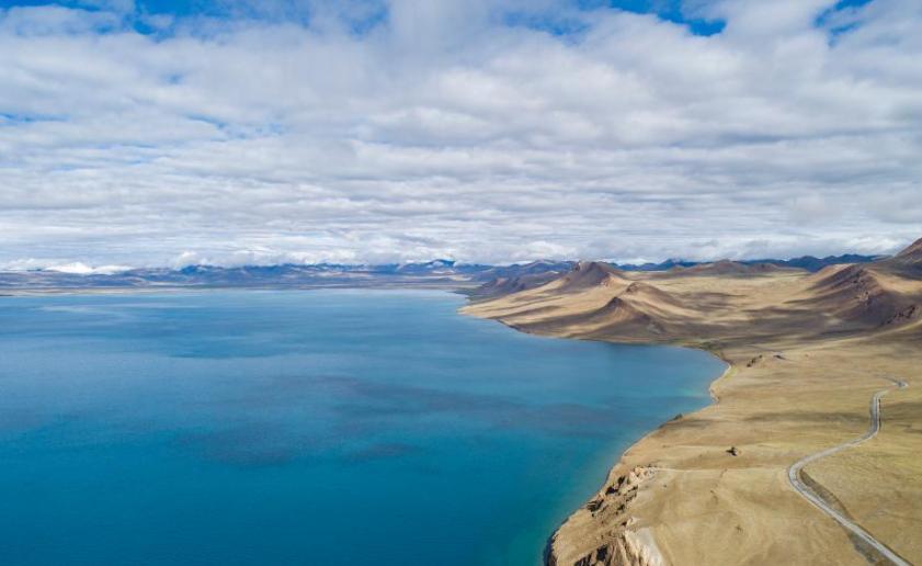飞机为什么不飞越西藏,飞机飞行十大未解之谜
