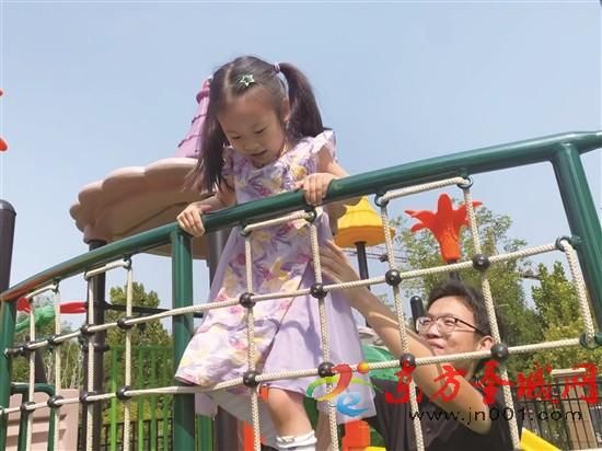 静待花开是最好的教育,用爱浇灌静待花开教育案例范文