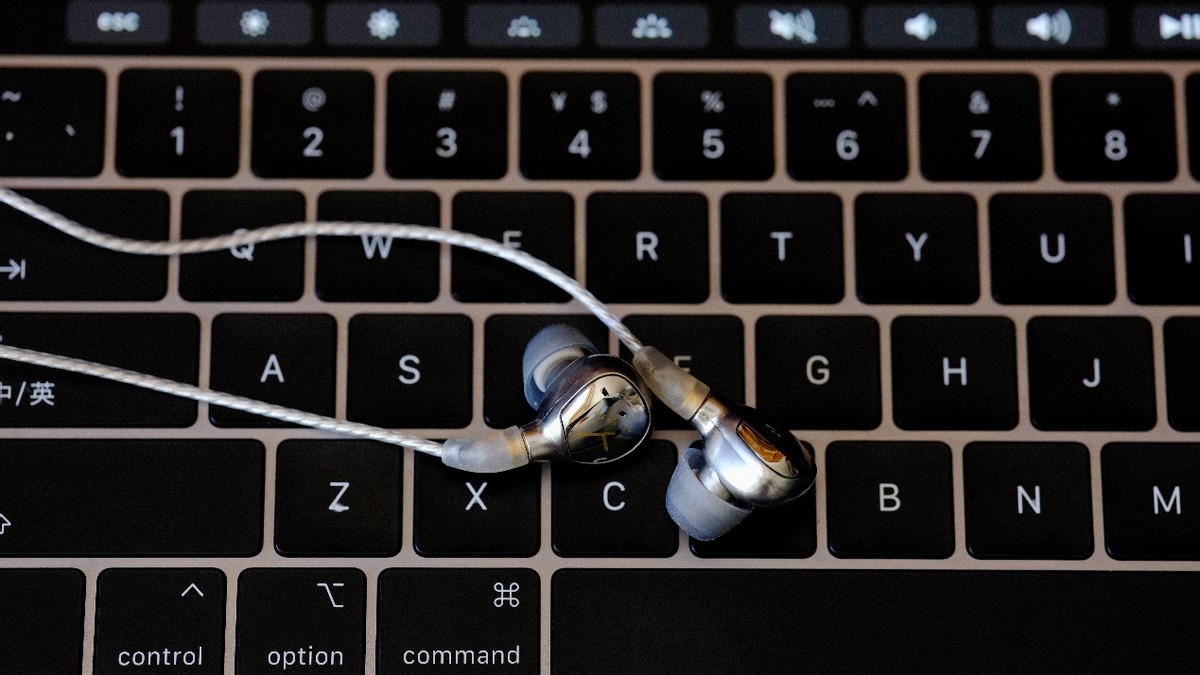 拜亚耳机横评,拜亚耳机值得入手吗