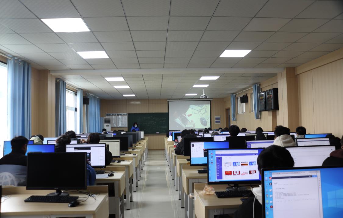 课堂变“卖场”武汉一大学电子商务专业课程实战化