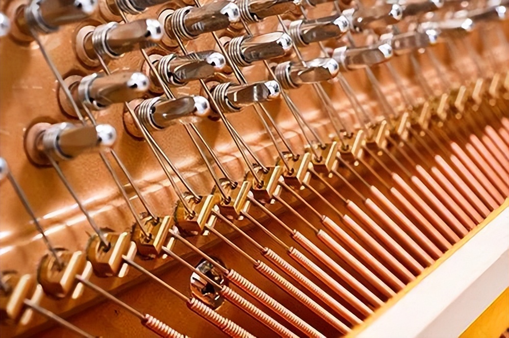 钢琴弦轴钉松了,如何高效换钢琴弦轴