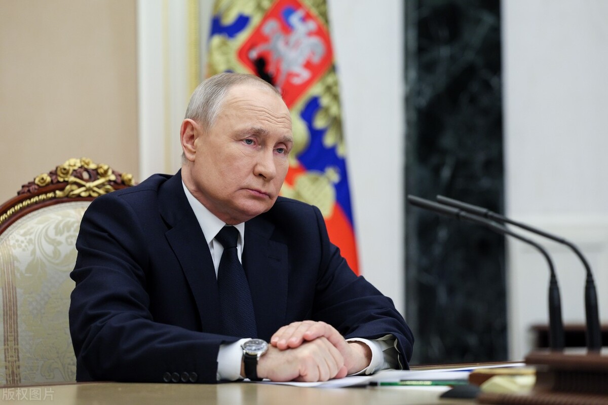 左翼是鹰派吗,左翼右翼左派右派分别代表什么