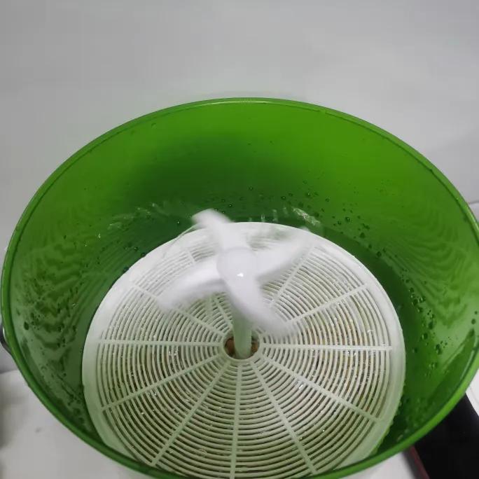 求求你们，别再买这15种小家电了，再买储物间都放不下了