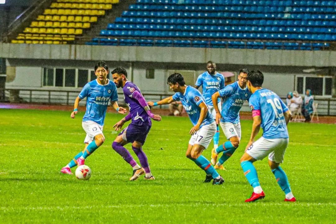 中甲冲超之战青岛九牛,中甲战报广州队