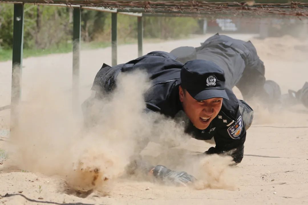 公安心向党护航新征程公安部,公安心向党护航新征程甘肃