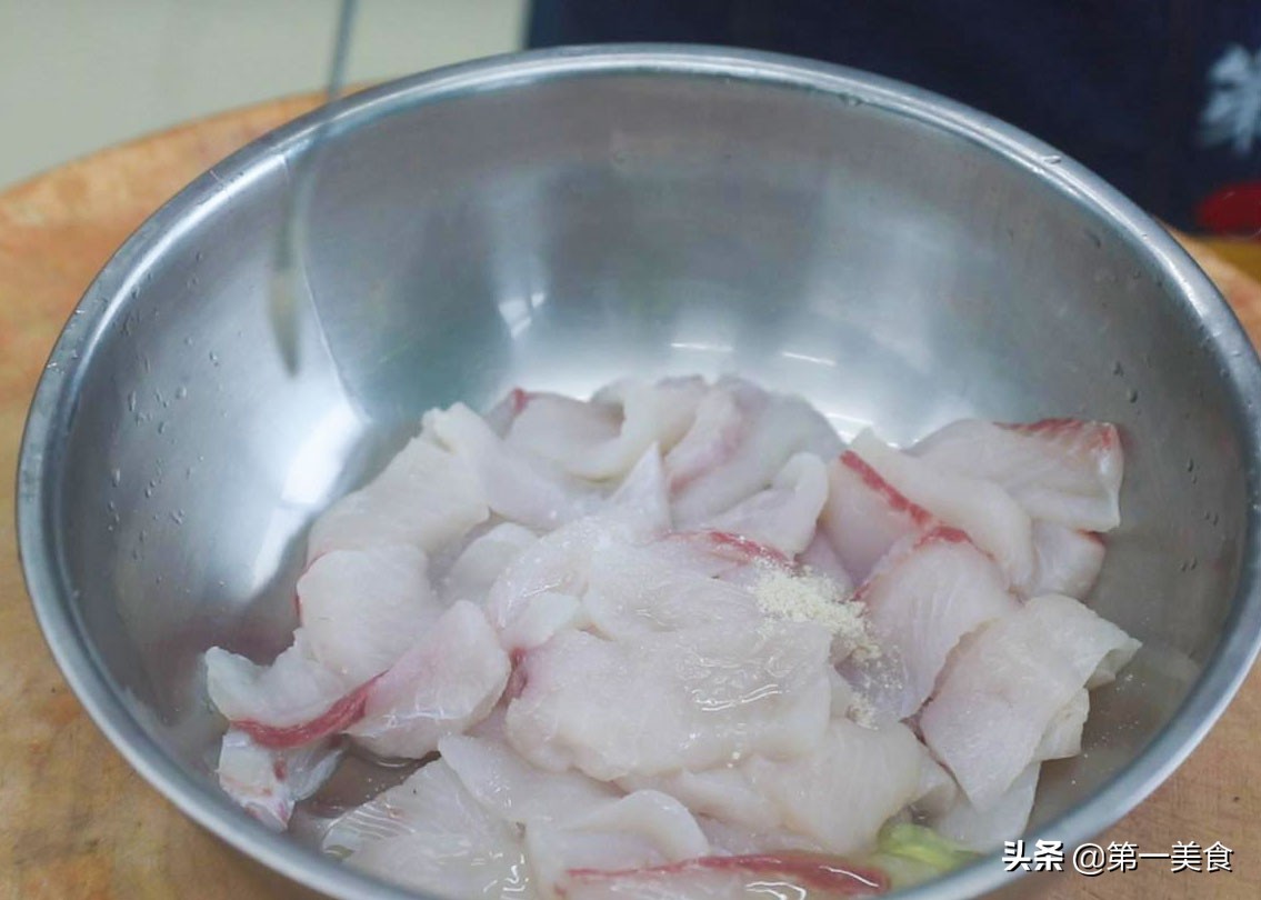 老年人别太节俭多补充这几种食物,中老年人注意这类食物要少吃