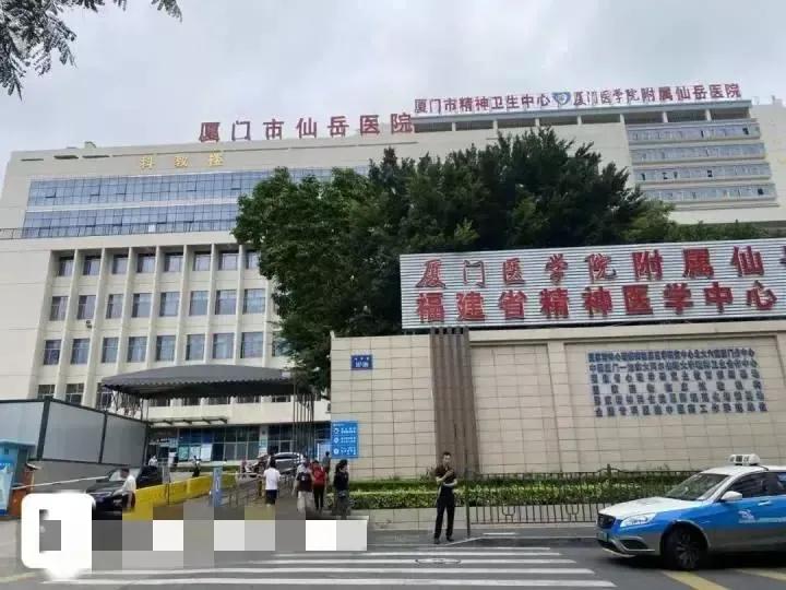 吸吮女士*处私**的男医生已被拘留！层出不穷的医疗猥亵，该如何杜绝