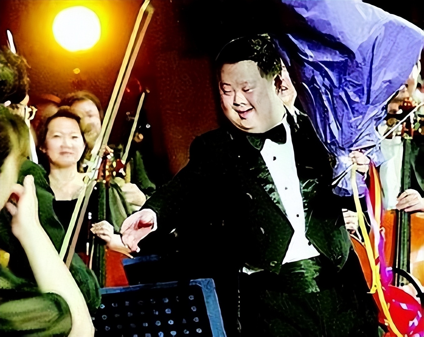 天才指挥家舟舟近况,天才指挥家舟舟的谎言