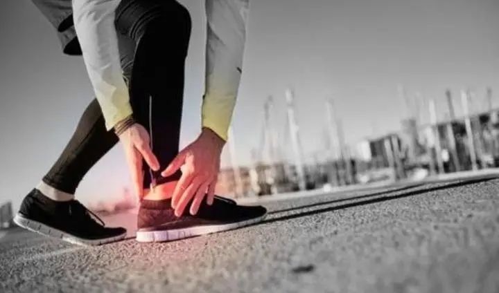 怎样根据脚型选鞋,你知道如何选鞋吗