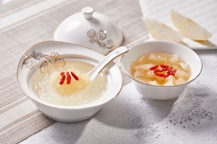 营养不如鸡蛋？燕之屋用钱砸出来的故事还能讲多久？