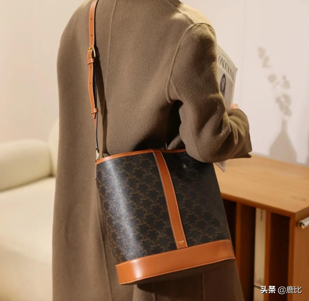 2019年值得入手的包,两万内最值得入手的包