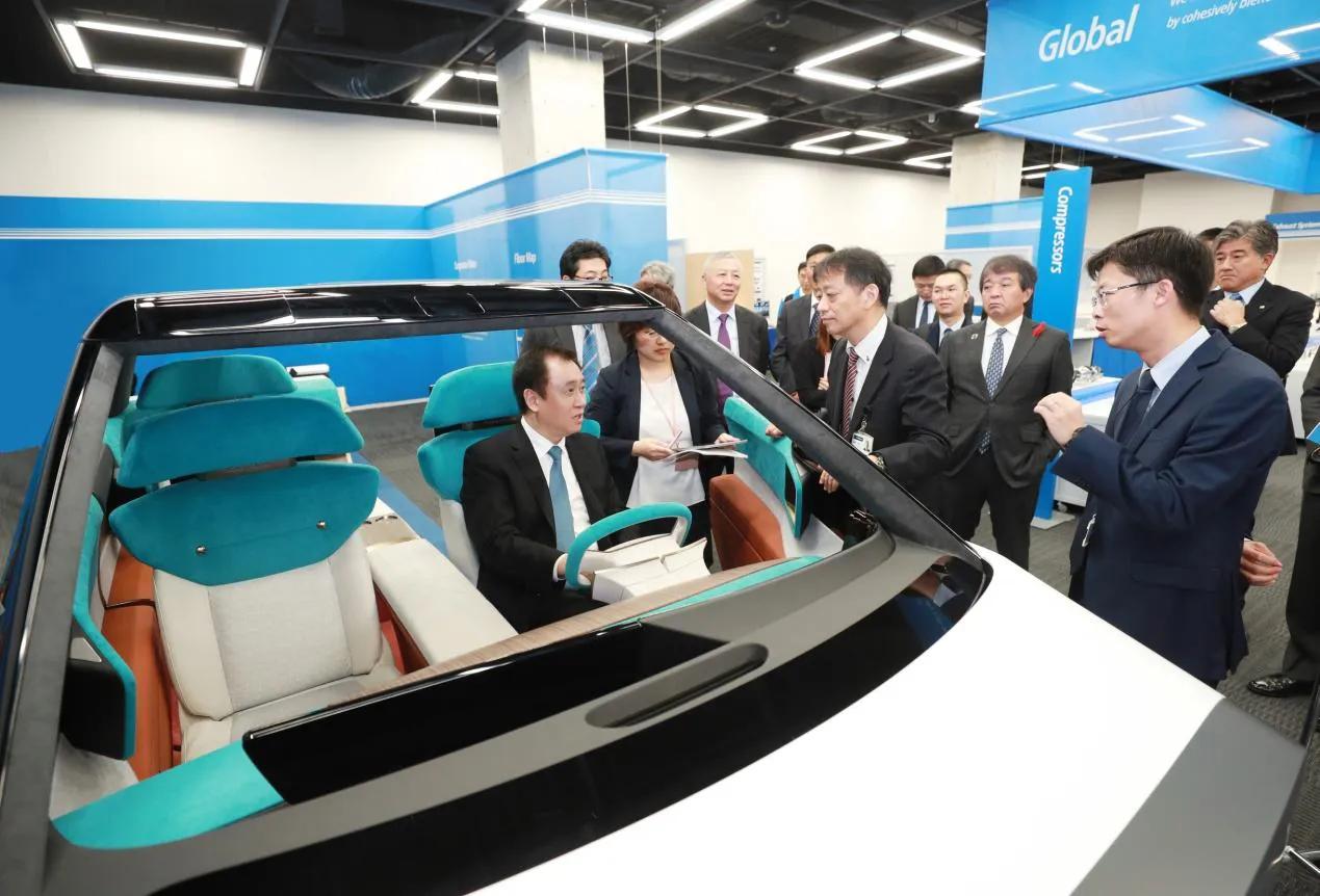 许家印讲述恒大造车,许家印宣布恒大集团进军造车