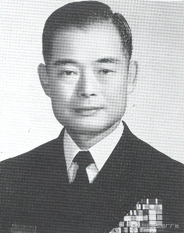 椤炬皬榛勬渤鍙峰贰娲嬭埌,椤炬皬鍏夎崳绾у贰娲嬭埌