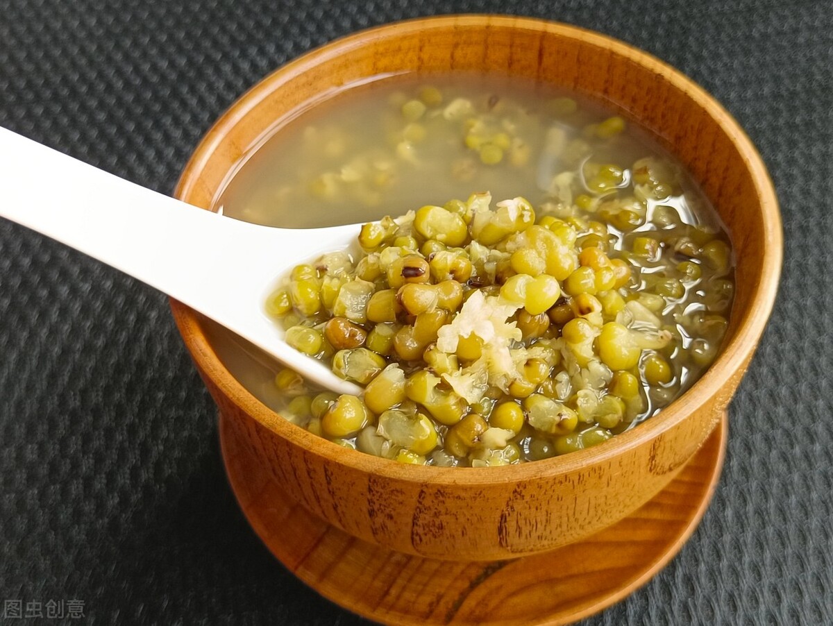 肺癌免疫治疗中饮食应注意什么,肺癌晚期饮食吃什么对肺癌有好处