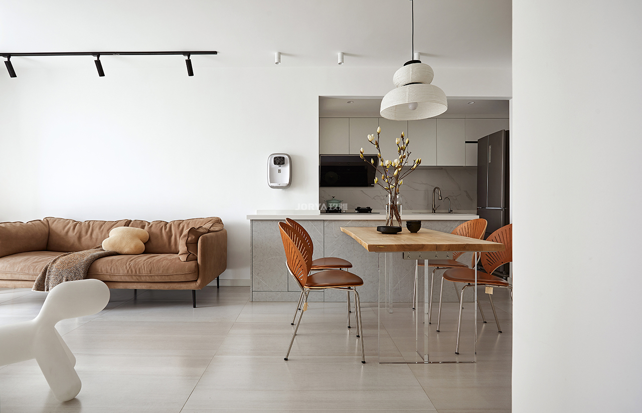 奶油白简约别墅,奶油白原木风小户型