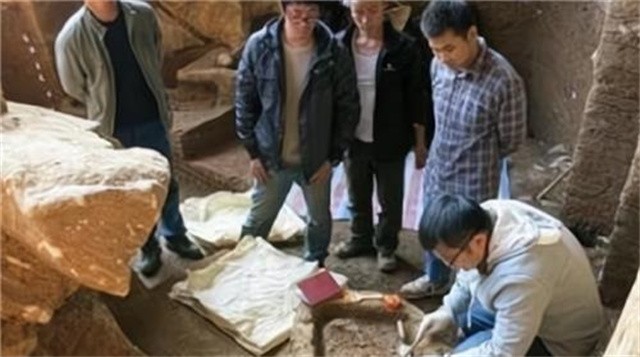 农村盗墓11座皇帝墓,浙江无名皇帝照片