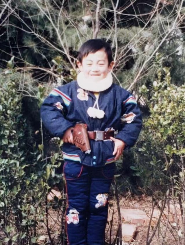 朱亚文和老婆沈佳妮的爱情,朱亚文深情表白沈佳妮