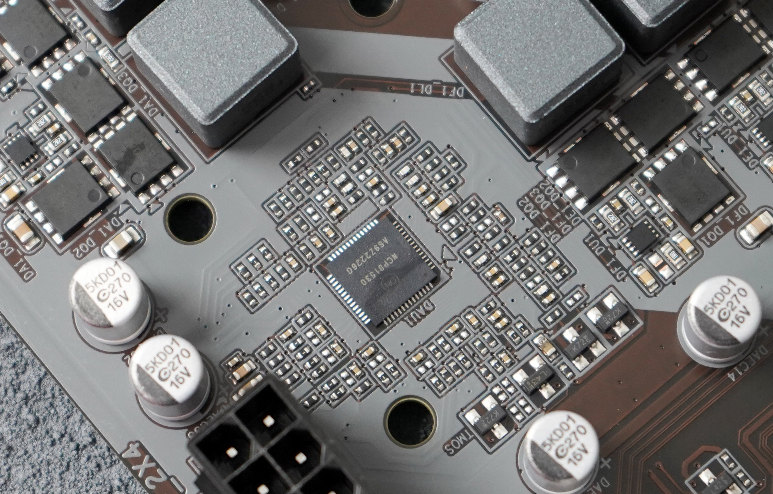 技嘉b760maoruselited5推荐机箱,技嘉b760mgamingacd5wifi测评