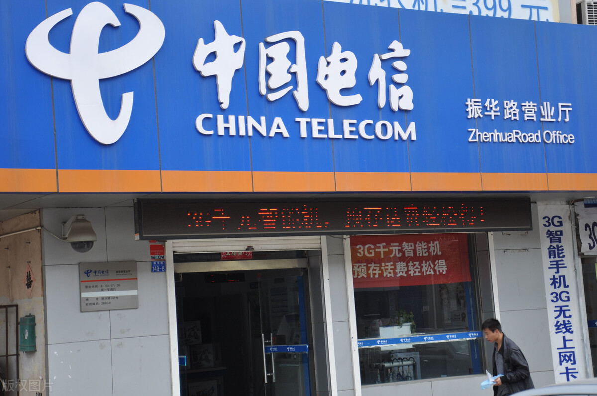 瑞幸创始人陆正耀和柳传志,瑞幸原董事长陆正耀创业3次转型