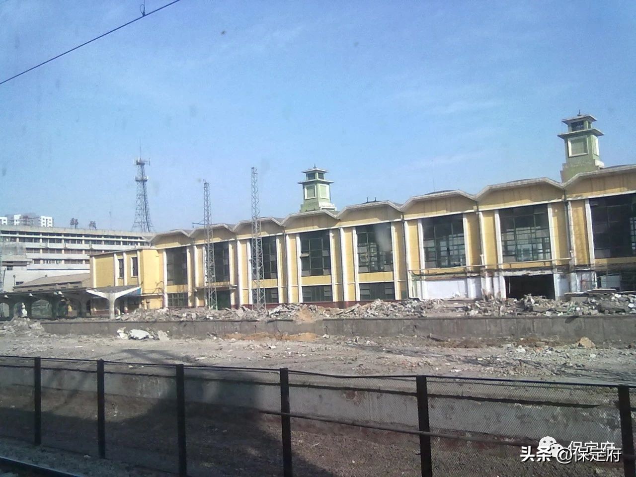 保定老火车站历史上有什么站名,保定的老火车站现在是哪里