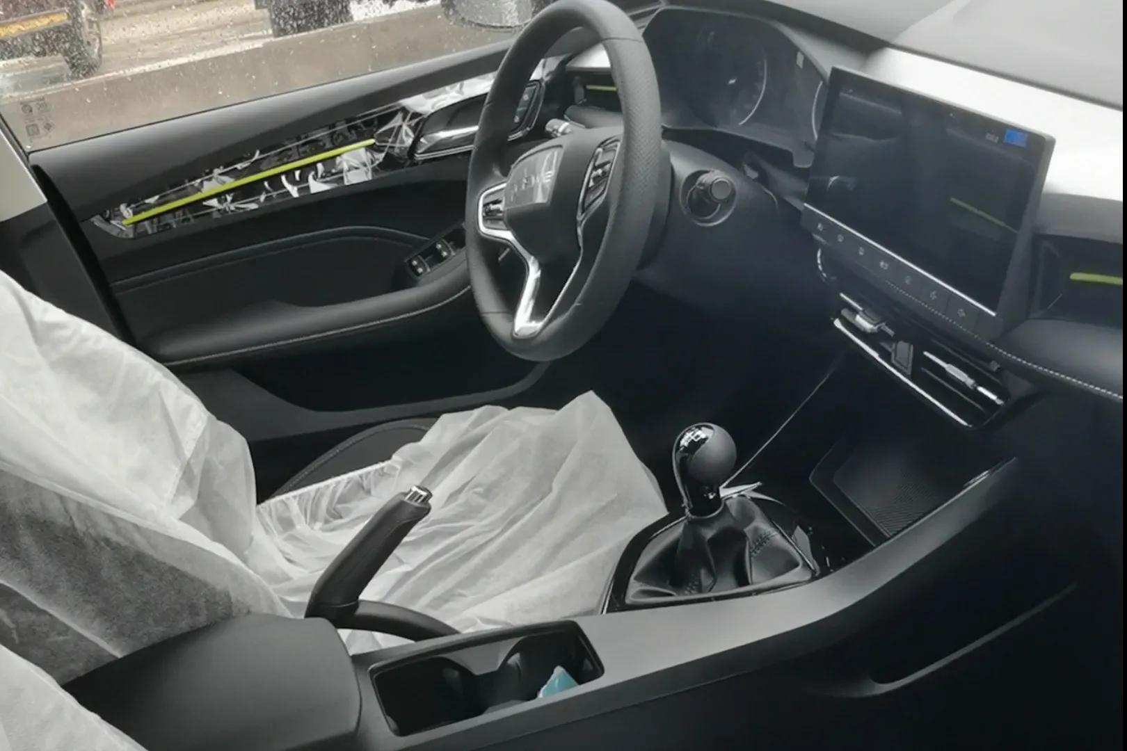 试驾新款荣威i5手动挡,荣威2022款i5试驾感受