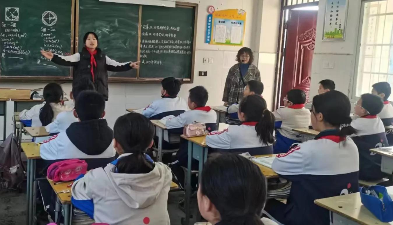 淅川九小学校六一表演节目,淅川九小