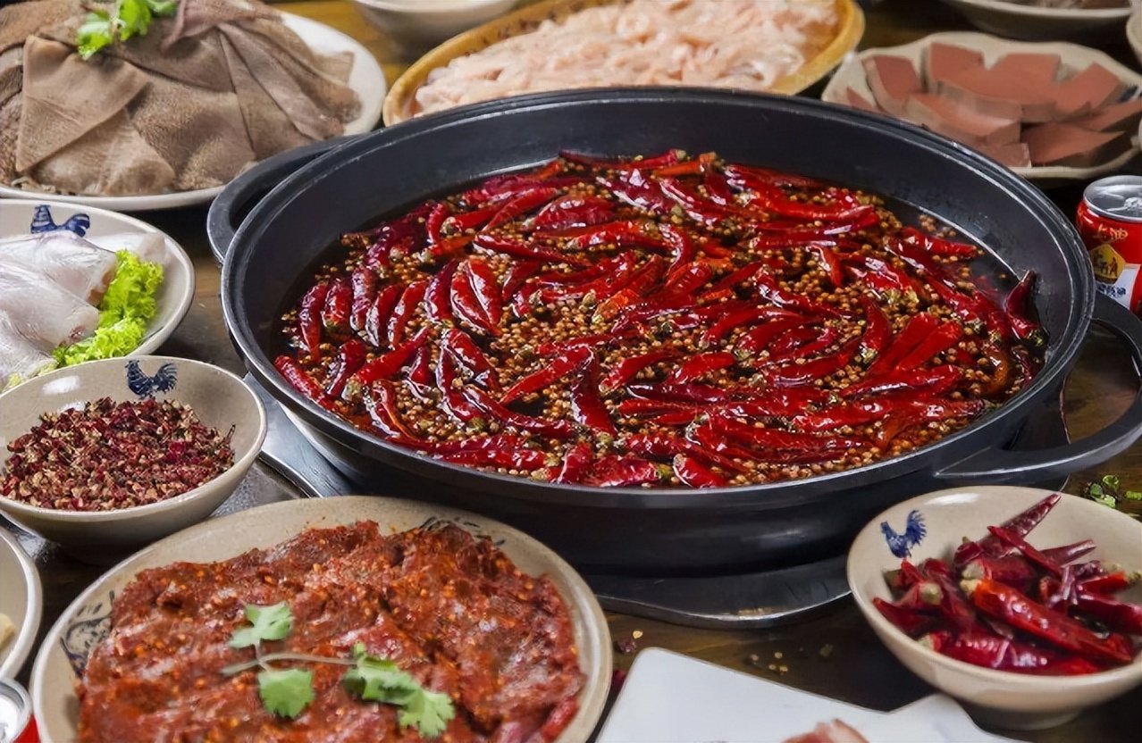 老人身上有一股怪味吗？建议55岁后，远离3个习惯，老了或没味