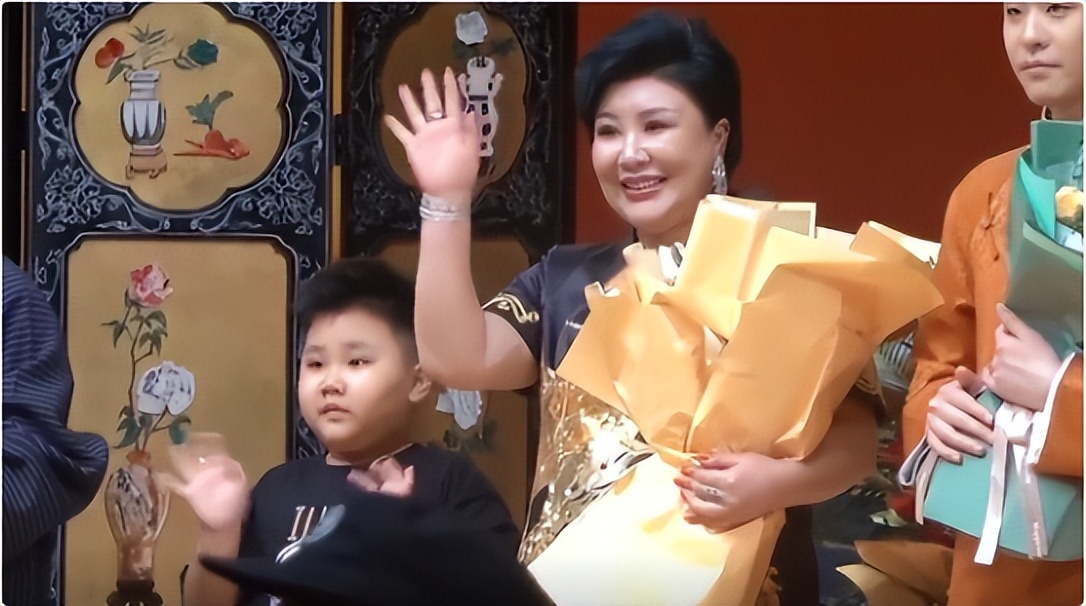 王惠和郭麒麟曹云金,德云社董事长王惠和曹云金的关系