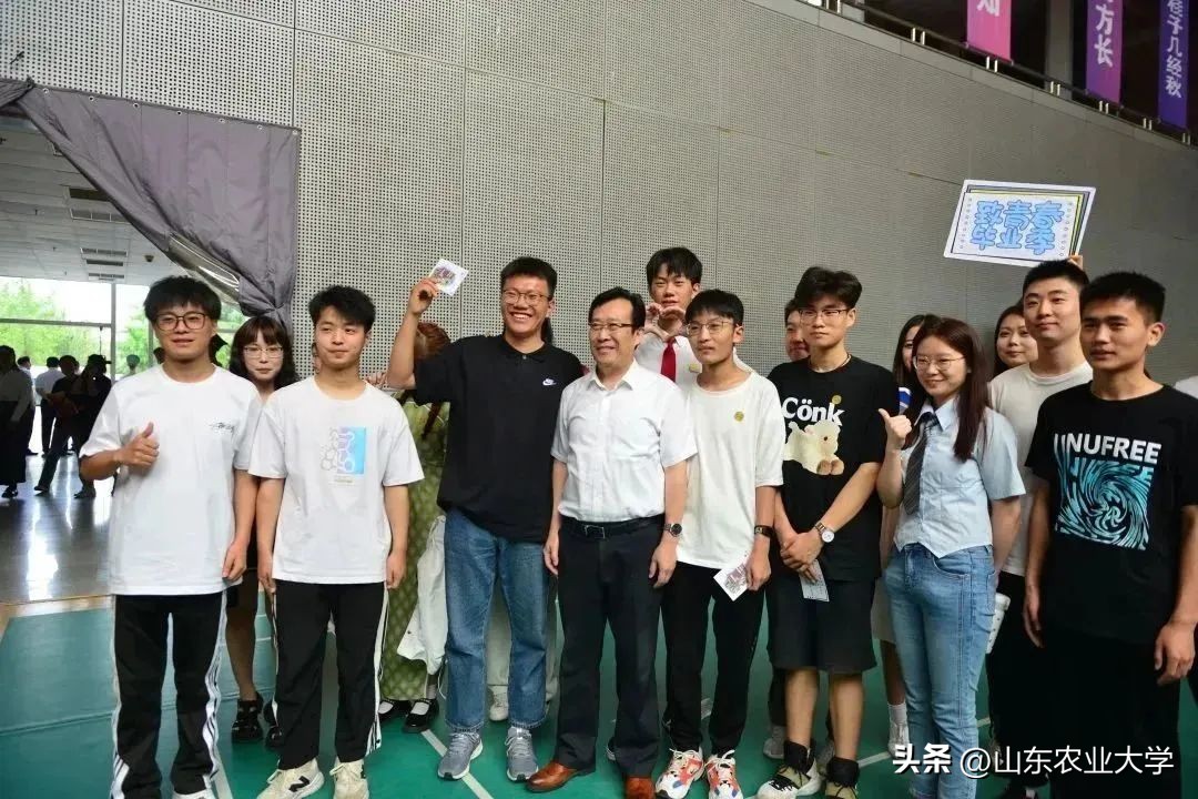 我校2019届本科生毕业典礼,西宁第四高级中学2023毕业典礼