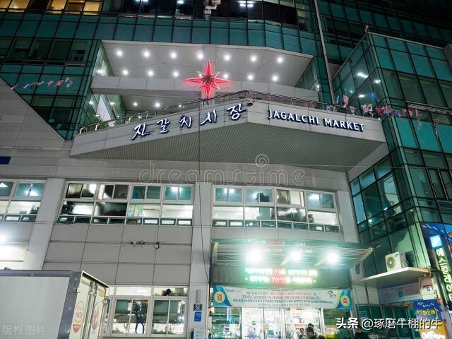 大连天津街回顾与展望,大连天津街曾是十大商业街吗